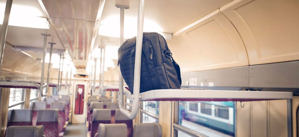 Zapomenutý batoh nebo mobil ve vlaku? Ztráty a nálezy